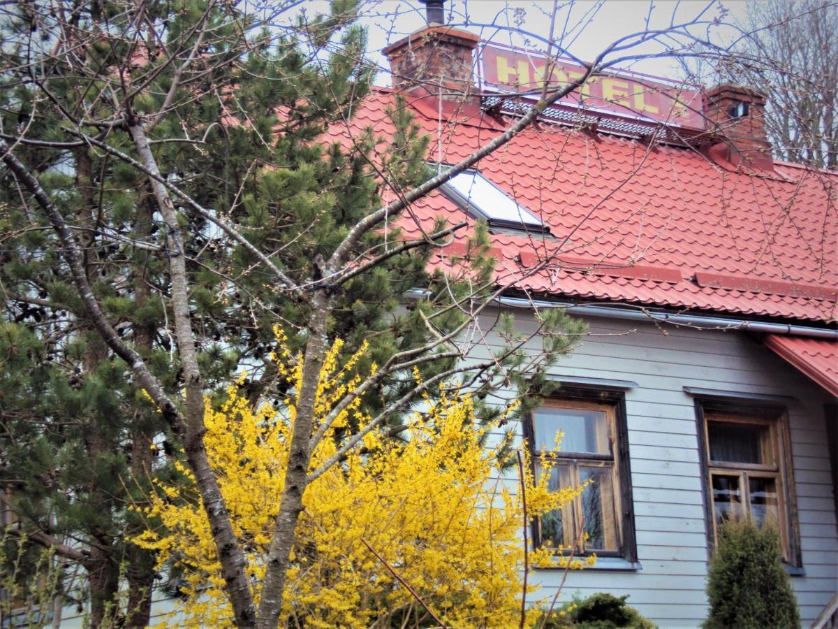 Saule Hotel Talsi Exterior foto