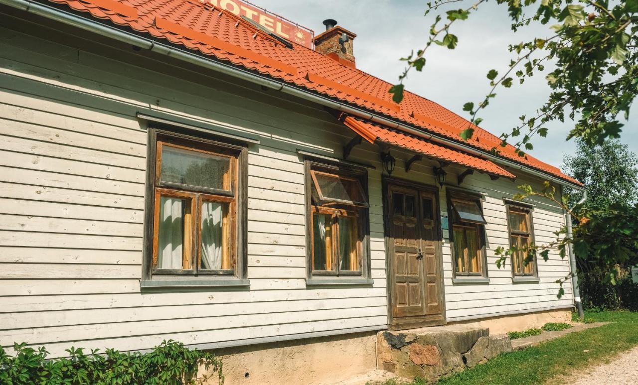 Saule Hotel Talsi Exterior foto