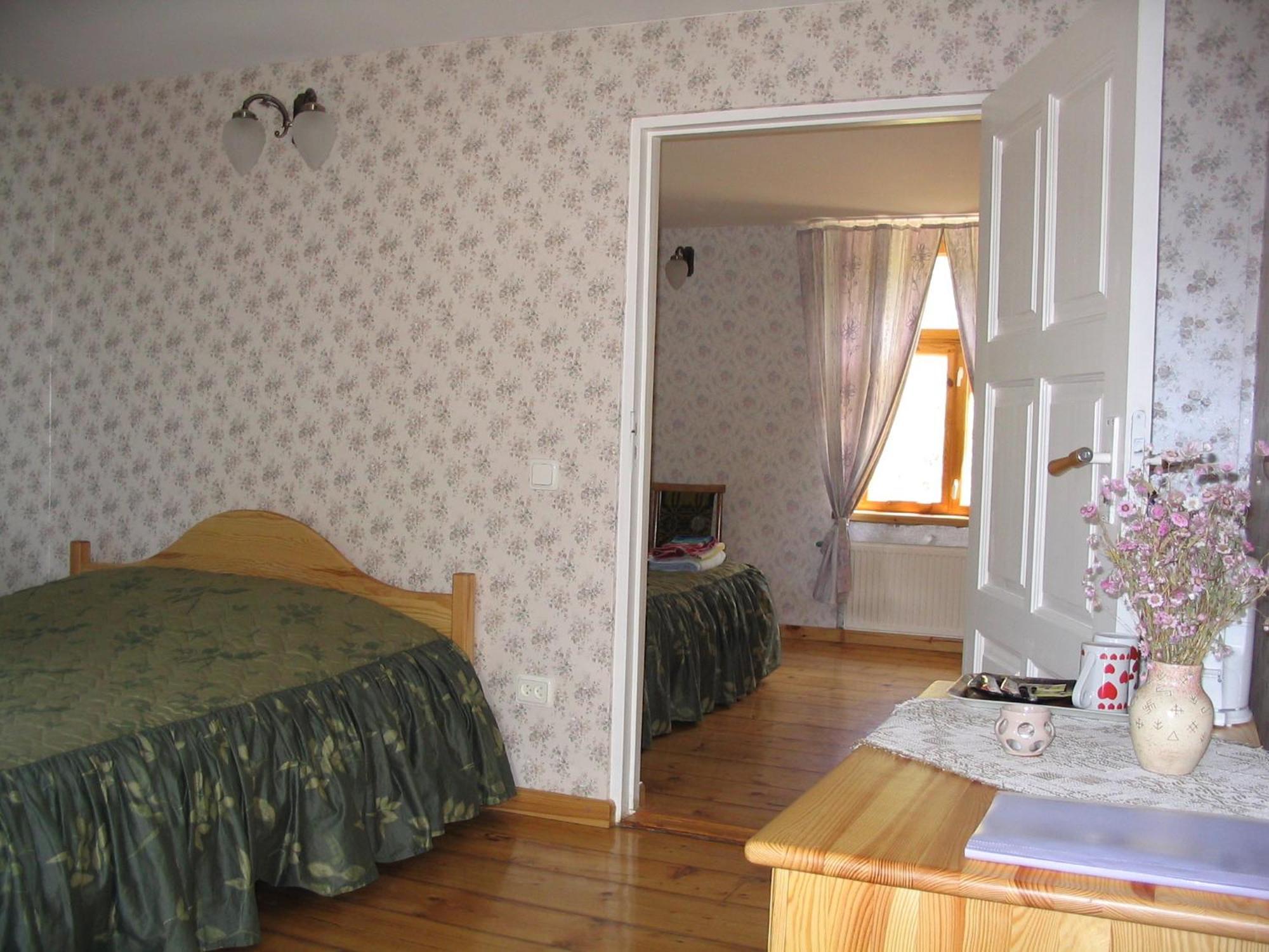 Saule Hotel Talsi Exterior foto