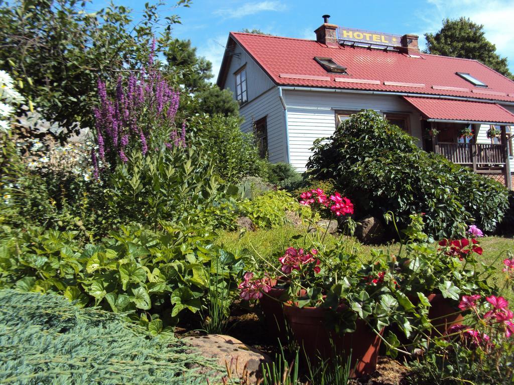 Saule Hotel Talsi Exterior foto